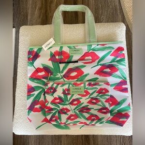 CLINQUE Fun Lip Floral Tote, Pouch and black eyeliner bundle